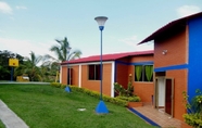 Bangunan 3 Country House in Cerritos, Pereira