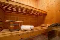 Fasilitas Hiburan Relaxing Sauna Chalet for 6