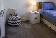 Others 3 Hemsby Cottage With spa Bath and Private Garden
