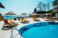 Swimming Pool Loc'ada Buyukada Otel