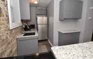 Kamar Tidur 5 Modern Meets Vintage! Renovated 1 BR in Milwaukee