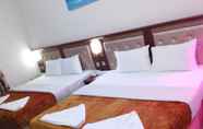 Kamar Tidur 7 Golden Touch Hotel