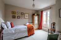 Bedroom Charming Chiswick Home Near Ravenscourt Park