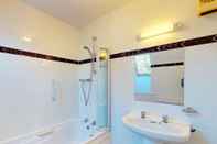 In-room Bathroom Aughrim Holiday Village