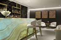 Quầy bar, cafe và phòng lounge Grace Hotel Santorini, Auberge Resorts Collection