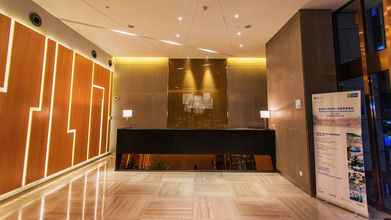 Lobi 4 Holiday Inn Express Changzhou Center, an IHG Hotel