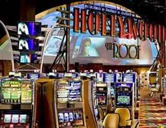 Lobi 2 Hollywood Casino & Hotel