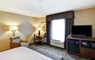 Kamar Tidur 3 Hampton Inn and Suites New Hartford/Utica