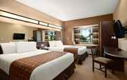 Bilik Tidur 7 Microtel Inn & Suites by Wyndham Wheeling at Highlands