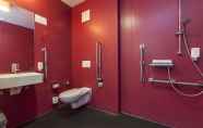 Toilet Kamar 4 Mk Hotel London