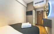 Bedroom 6 Point A Hotel London Liverpool Street