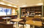 Bar, Cafe and Lounge 4 Almont Inn Nihonbashi