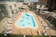 Swimming Pool Hotel Malavoglia