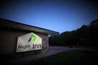 Bangunan The Night Inn