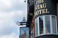 ภายนอกอาคาร The Stag Hotel