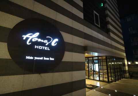 Exterior Hong C Hotel Gangneung Station