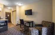 Common Space 4 Comfort Inn & Suites