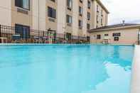 Swimming Pool Sleep Inn & Suites Mount Olive North