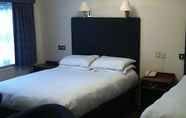 Bedroom 3 Highwayman Hotel