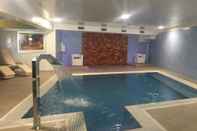 Swimming Pool Hotel Ferretti