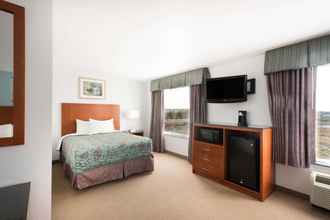 Bedroom 4 Days Inn by Wyndham Evans Mills/Fort Drum