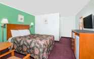 Kamar Tidur 4 Knights Inn Arnprior