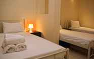 Bilik Tidur 7 Niriides Beach Hotel