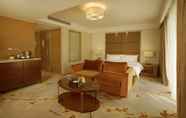 ห้องนอน 6 Shenzhen New World WeiRui Grand Hotel