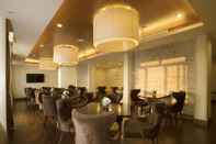 Bar, Cafe and Lounge Shenzhen New World WeiRui Grand Hotel