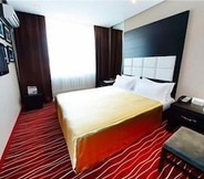 Bilik Tidur 7 Manhattan Hotel Astana