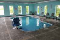 Swimming Pool Bell's Extended Stay and Suites