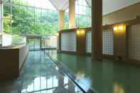 Kolam Renang Jozankei Tsuruga Resort Spa MORI no UTA