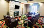Lobby 5 Comfort Suites Amarillo