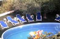 Swimming Pool Hotel Manzoni