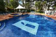 Kolam Renang Biarritz Apartments