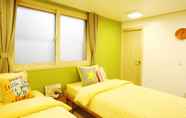 Kamar Tidur 6 Lee & No Guesthouse