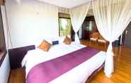 Bilik Tidur 6 LiVEMAX AMMS CanNa Resort Villa