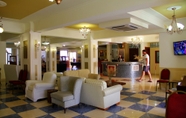 Lobby 7 Agelia Beach Hotel