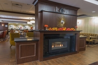 Bar, Cafe and Lounge Hampton Inn Bangor