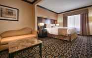 Bedroom 2 Best Western Plus Airport Inn & Suites