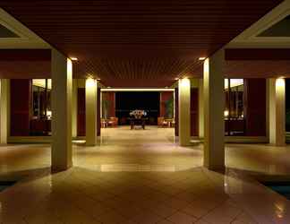 Lobby 2 The Terrace Club At Busena