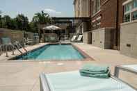 Swimming Pool SpringHill Suites Huntsville West/Research Park