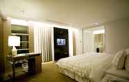 Bedroom 5 Saual Keh Hotel