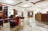 Lobby 6 Ramada by Wyndham Creston