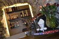 Bar, Kafe, dan Lounge Locanda Posta