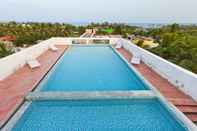 Swimming Pool Hotel Mamalla Inn