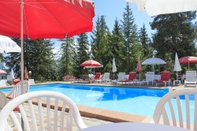 Swimming Pool Faern Crans-Montana Valaisia