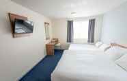 Bedroom 5 ibis budget Burton Upon Trent Central