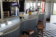 Bar, Cafe and Lounge Kvarnens Pensionat och Bed & Breakfast