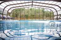 Swimming Pool Hotel Rural Vale do Rio & Spa